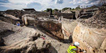 Pompeya abre al público la Regio IX con sus hallazgos: el molino o el fresco de la ‘pizza’