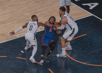129-122. Los Knicks se dan un homenaje por Navidad ante los Bucks