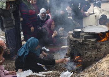 La catástrofe del hambre en Gaza: «Nos hemos convertido en huesos»