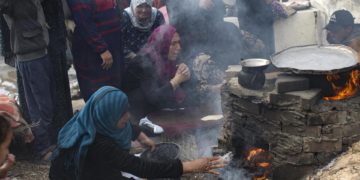 La catástrofe del hambre en Gaza: «Nos hemos convertido en huesos»