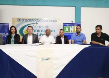 Concretada alianza para la formación empresarial entre el CAJ y la FDEJ