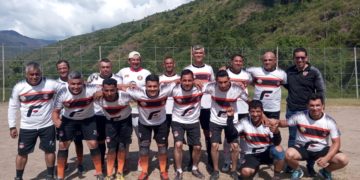 La gran familia Kuikas de Trujillo cerró el año con fiesta futbolística