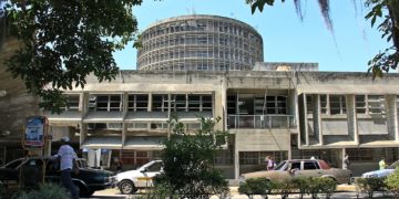 Hospital Universitario de Los Andes suspende residencia de postgrado a dos médicas de la ULA