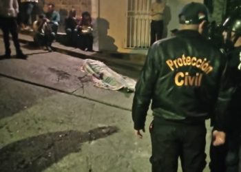 Fallece boconés al caer de un vehículo en marcha