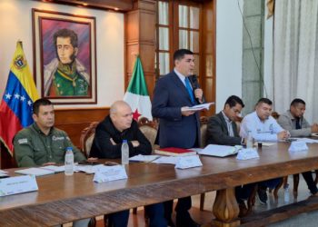 Gobernador Jehyson Guzmán presentó Plan de Inversión para Ejercicio Económico Financiero 2024