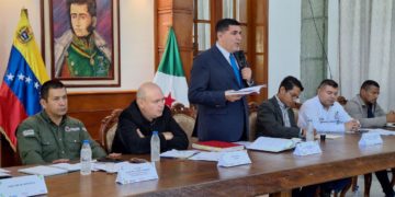 Gobernador Jehyson Guzmán presentó Plan de Inversión para Ejercicio Económico Financiero 2024