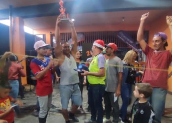 «Los arrazadores» ganan por segundo año consecutivo campeonato de chapitas en Boconó