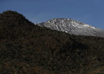 Aumenta la actividad sísmica del volcán Nevado del Ruiz en Colombia