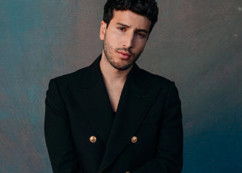 La fundación de los premios Latin Grammy anuncia la beca Sebastián Yatra 2024