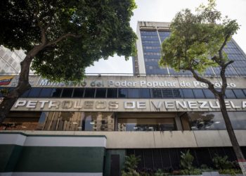 Pdvsa y una refinería de Curazao reactivarán las relaciones comerciales