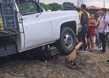 Tres lesionados dejó accidente entre camión, moto y bicicleta en El Vigía