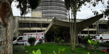 ULA rechaza usurpación de funciones de la directiva del IAHULA al suspender a dos médicas residentes