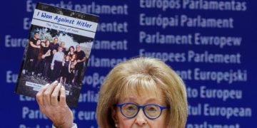 Irene Shashar, niña del Holocausto: «Los palestinos debieron haberse alzado contra Hamás»