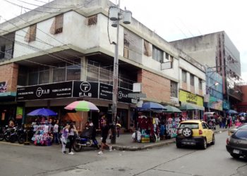 Es necesario controlar el comercio informal en Valera