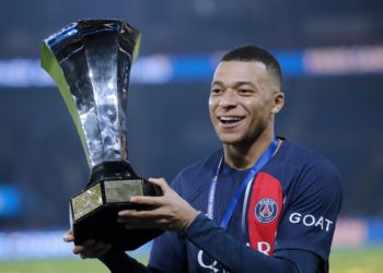Mbappé o el arte de no cerrar puertas