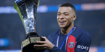 Mbappé o el arte de no cerrar puertas