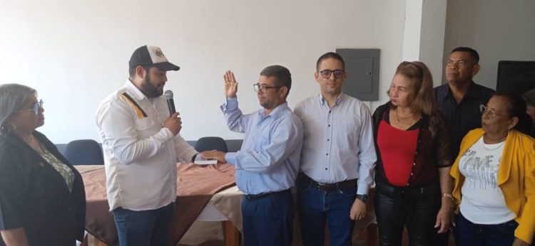 Juramentación del nuevo presidente del Concejo de Sucre, Rafael Durán.