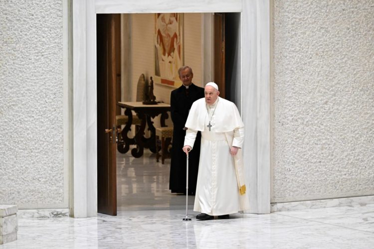 El papa Francisco durante la audiencia general de los miércoles. EFE/EPA/CLAUDIO PERI