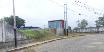 De mal a peor barda perimetral del Cementerio de Betijoque