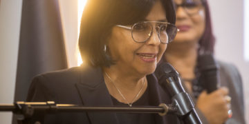 Venezuela revisará «cualquier mecanismo de cooperación» si EE.UU. intensifica sanciones