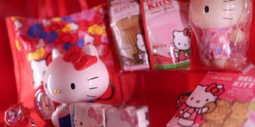 Peluches, gatos y vestidos de muñeca: la cultura de lo adorable toma el centro de Londres