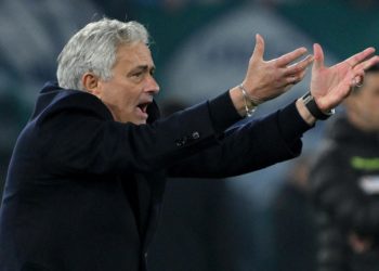 El Roma despide a Mourinho