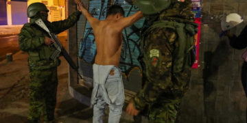 Más de 2.300 detenidos en Ecuador en 10 días de «conflicto armado interno» contra mafias