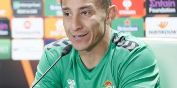 Guardado deja el Betis, al que llegó en 2017 y con el sumó 218 partidos