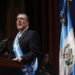 El presidente de Guatemala finalmente investido, sin la presencia de Felipe VI y de Boric