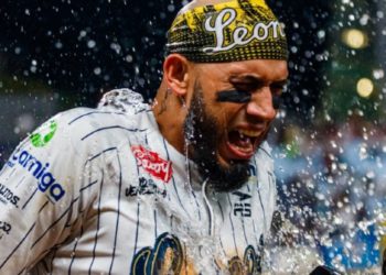 Con jonrón de Noriega, Caracas dejó en el terreno a los Tigres