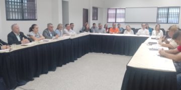 ACOINVA y Ejecutivo regional buscan desarrollar planes conjuntos para el bienestar social
