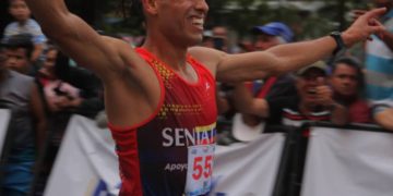 Emmanuel Hernández y Yeisy Alvarez dominaron la Maraton de San Sebastián