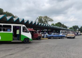 Autoridades de Trujillo reportan afluencia de pasajeros hacia el centro del país desde el principal terminal terrestre de la entidad