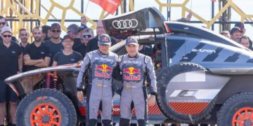 Sainz se cita con el olimpo del automovilismo y alza su cuarto Dakar