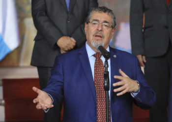 El nuevo presidente de Guatemala será investido este domingo con grandes expectativas