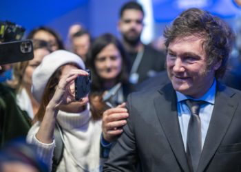 Milei llamó «héroes» a empresarios en Davos y afirmó que el «Estado es el problema»