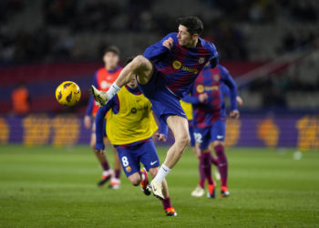 Cancelo, Cubarsí, Ferran y Pedri, novedades en el Barça; el Osasuna revoluciona el once