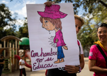 Empleados venezolanos protestan contra los «salarios de hambre» y exigen ingresos «dignos»