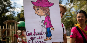 Empleados venezolanos protestan contra los «salarios de hambre» y exigen ingresos «dignos»