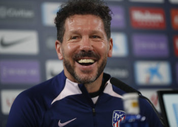 Simeone: «Siempre miramos primero para abajo y luego a los que tenemos por delante»