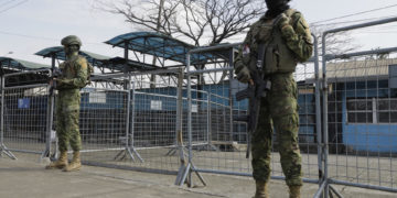 La nueva fuga de presos en Guayaquil agudiza la crisis carcelaria que afecta a Ecuador