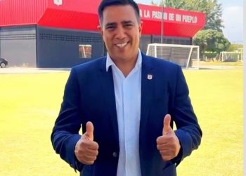 César Farías es el nuevo DT del América de Cali