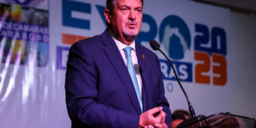 Fedecámaras pide ligar los bonos a los empleados con alivio de controles económicos