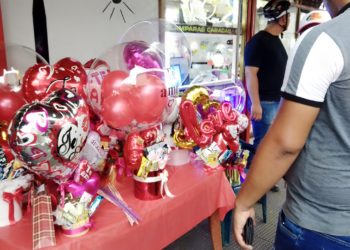 San Valentín movió el comercio valerano