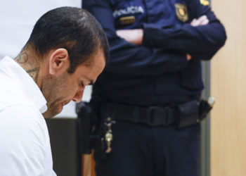 Hacienda debe devolver 1,2 millones a Dani Alves, dinero con el que pedirá su libertad