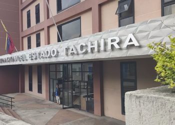 Sindicato de la gobernación del Táchira reta al gobernador a debatir sobre situación de sus trabajadores 