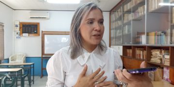 Karim Vera sostiene que algo no está bien dentro del Psuv cuando les nombran padrinos a sus propios gobernadores