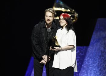 ‘Barbie’ recibe tres premios en la 66 edición de los Grammy