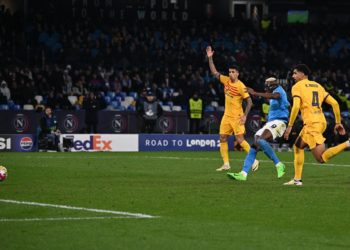 1-1. El Barcelona revive al Nápoles