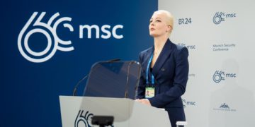 El Kremlin rechaza las acusaciones de la viuda de Navalni de que Putin mató a su marido